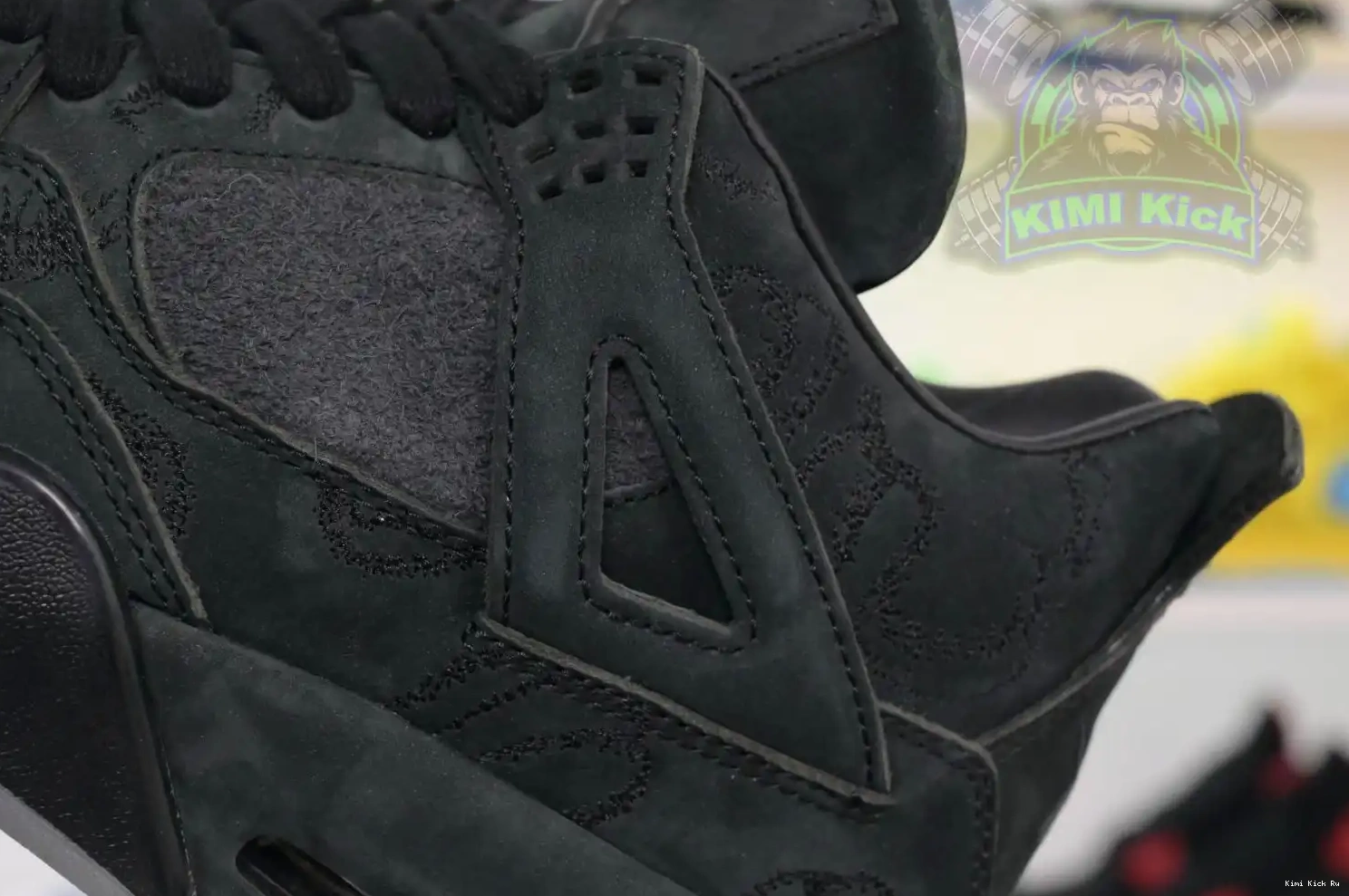 Jordan Kimikick Air black kaws Jordan 4 0612